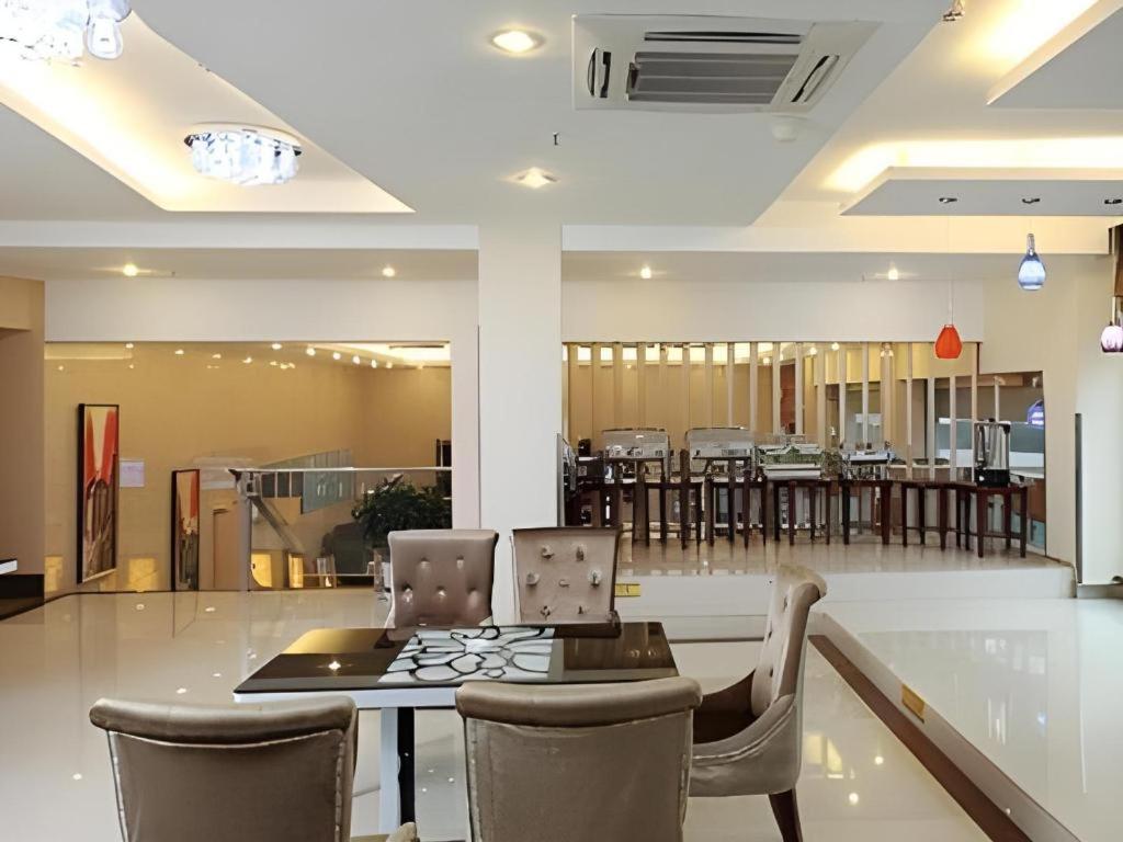فندق جرين تري إن تايزهو جاوجانج ديستركت بيزنس Taizhou  المظهر الخارجي الصورة